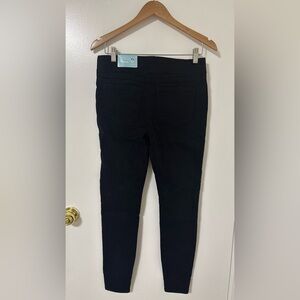 Women's Black Skinny Pants